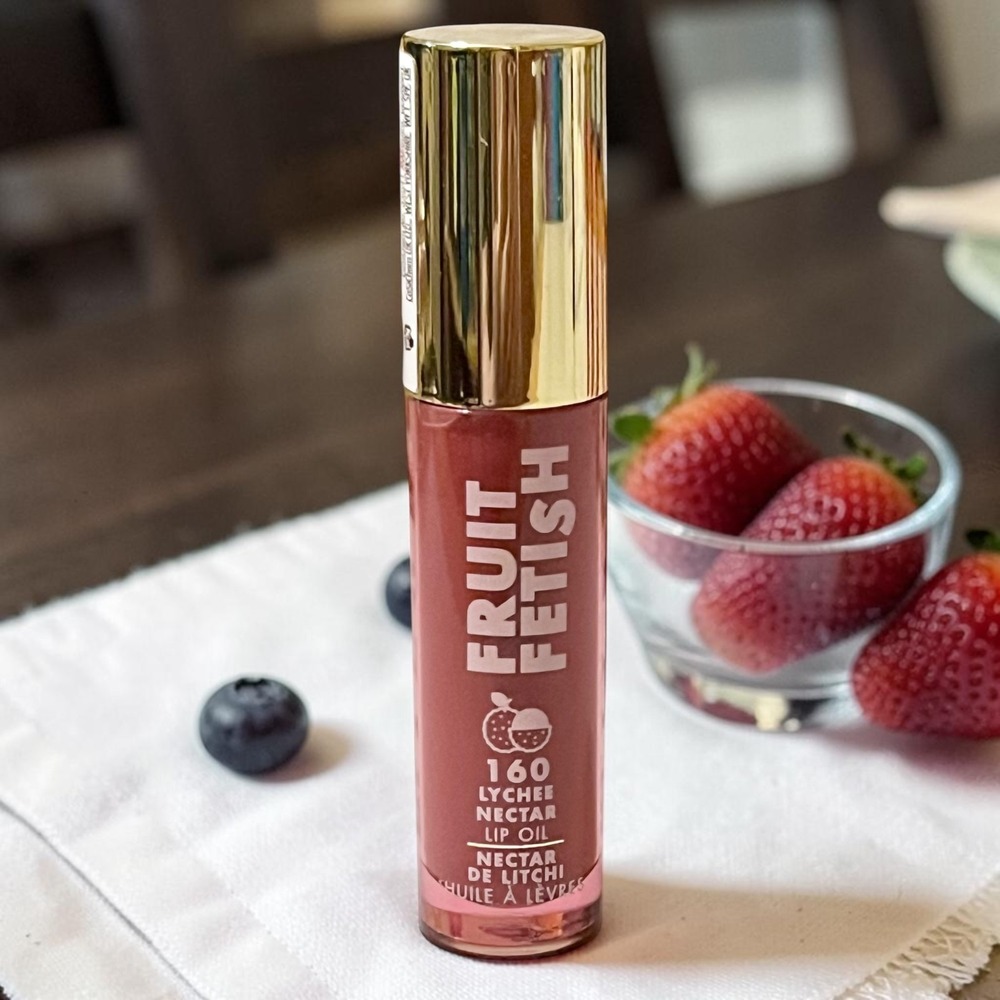 Milani Fruit Fetish Lip Oil 160 Lychee Nectar 0.14oz Sheer Mauve Pink Tint